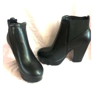 Size 6 black booties